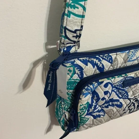 Vera Bradley Little Hipster Crossbody bag Quilted Santiago pattern (retired) - Picture 4 of 10